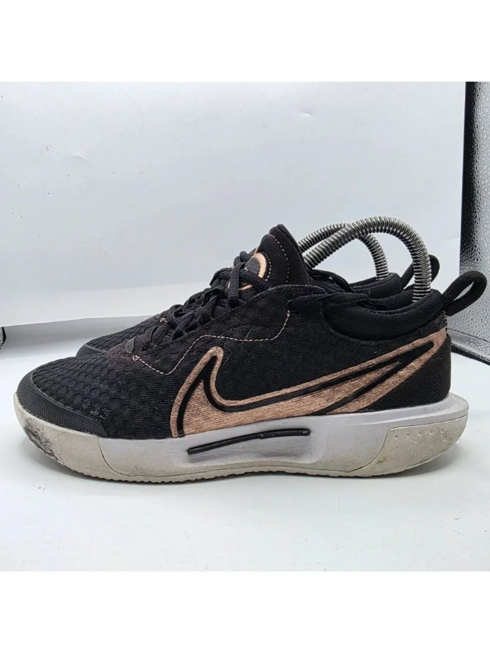 Nike Court Zoom Pro Womens Size 7 Black Tennis Sneakers Performance Casual